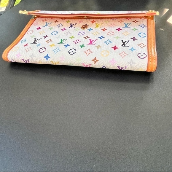 Louis Vuitton Murakami Multicolor Porte Trésor International Wallet w/chain - Picture 11 of 15